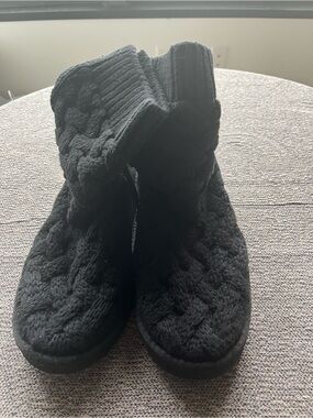 UGG Black Cable Knit Fold-Over Ankle Booties